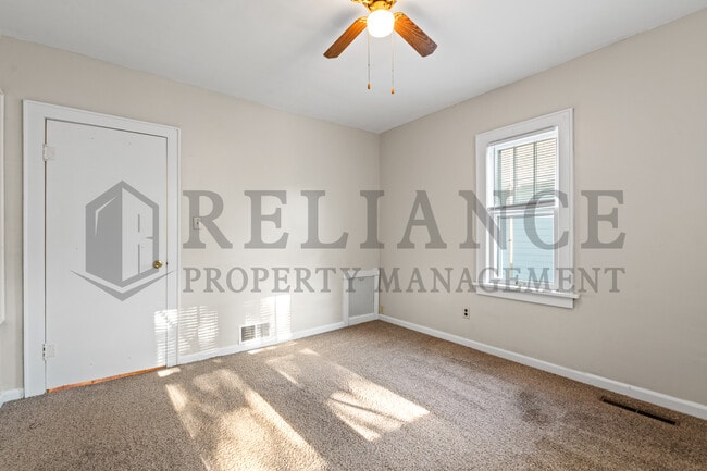 Building Photo - 216 S Meridian Ave