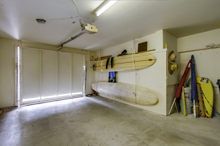 Building Photo - 4678 Morrell St