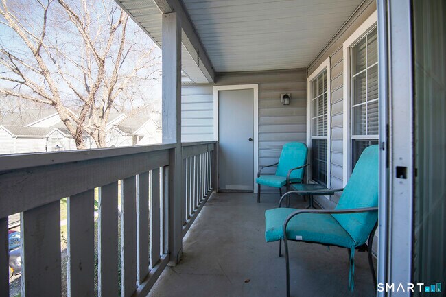 Building Photo - 82 Crown Knoll Ct