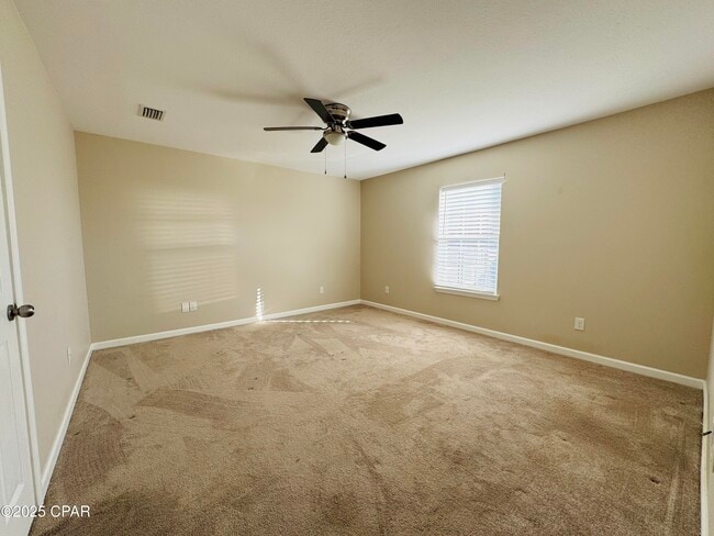 Building Photo - 6528 Omoko St