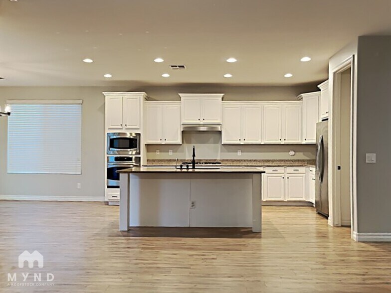 Building Photo - 2458 East Anika Drive