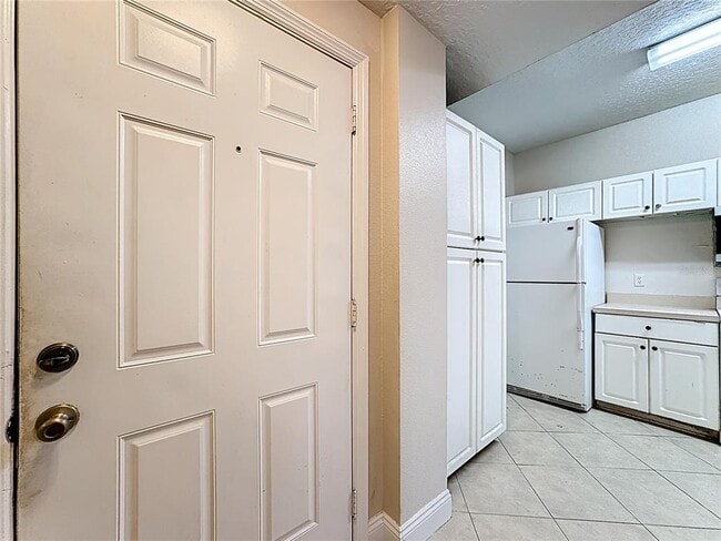 Building Photo - 5560 Metrowest Blvd