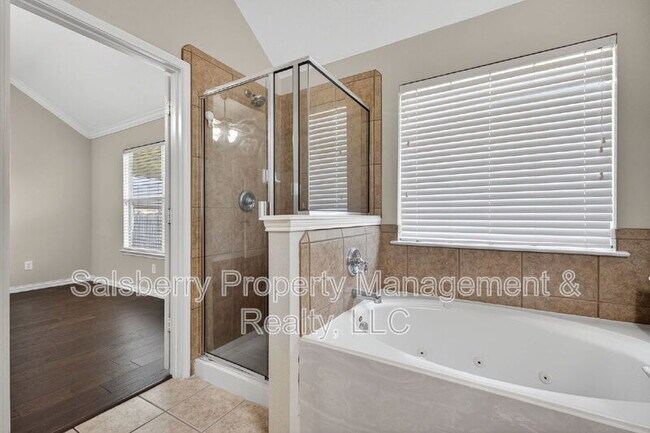 Building Photo - 4353 Mountain Crest Dr