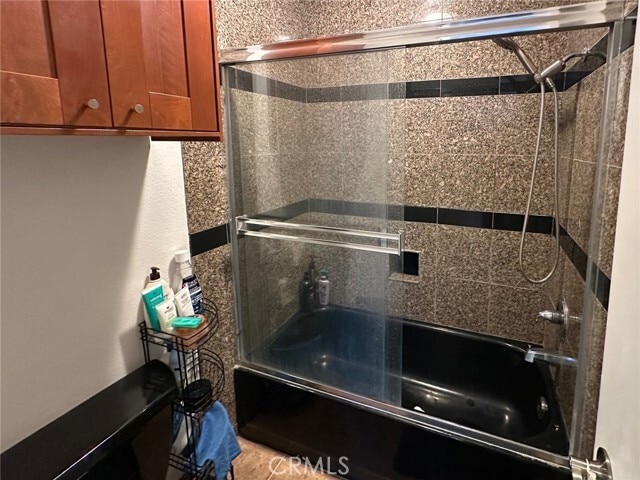 Building Photo - 1940 Highland Ave