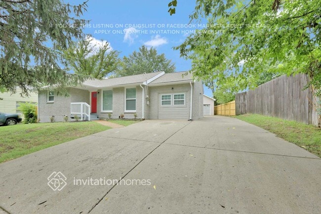 Building Photo - 907 Rexdale Dr