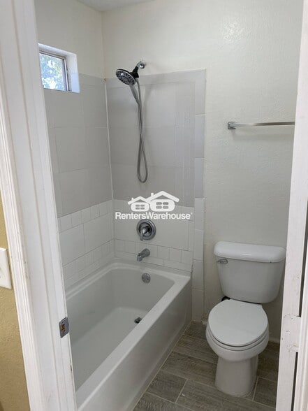 Building Photo - 5061 W Chicago Cir S