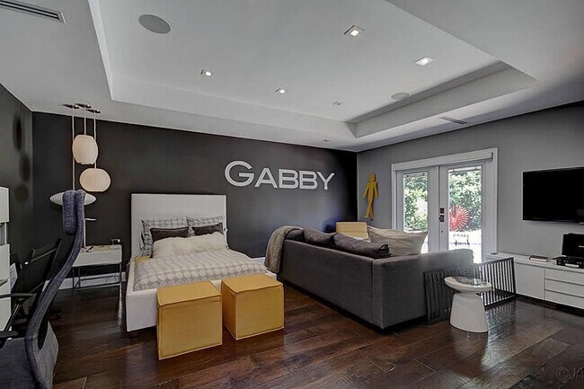 Building Photo - 5402 Willers Way