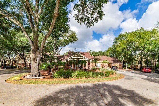 Building Photo - 8754 Mallard Reserve Dr