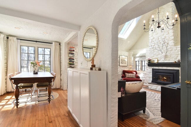 Building Photo - 116 Potter Rd