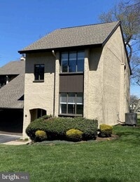 Building Photo - 71 Golf Club Dr