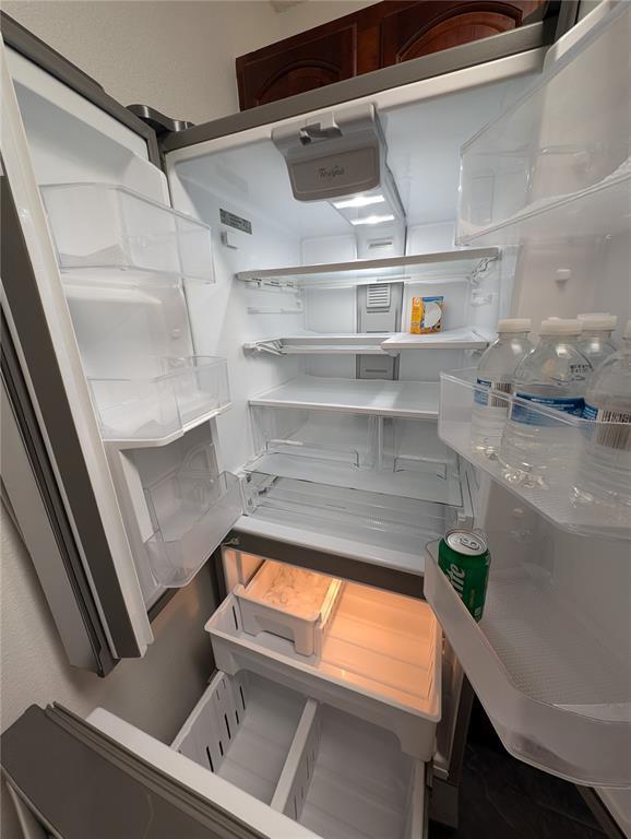 Building Photo - 2077 Dixie Belle Dr