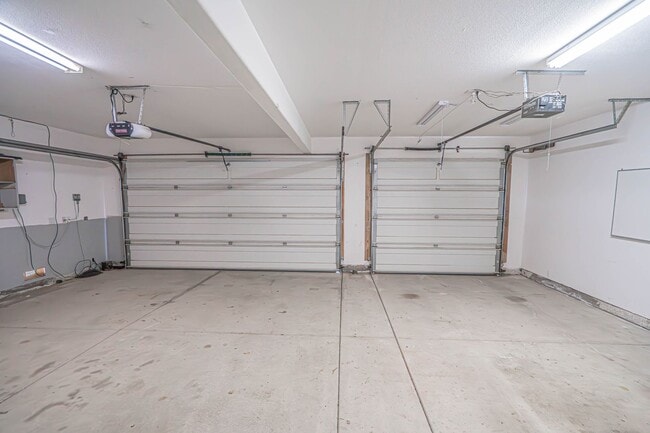 Building Photo - 4-Bedroom Single-Story Home with Solar & RV Parking