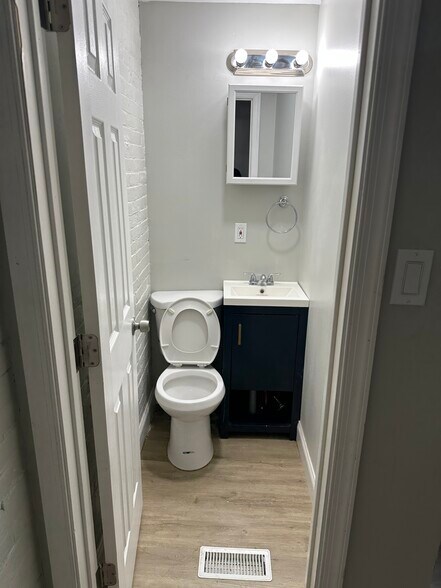 1st floor powder room - 6020 Kershaw St