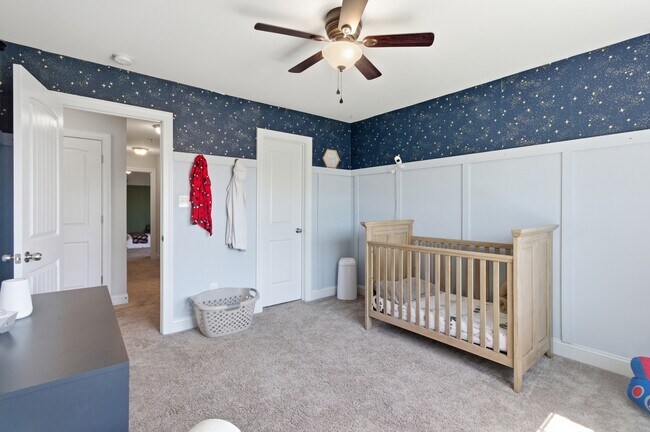 Building Photo - 2012 Snapper St