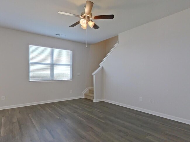 Building Photo - 937 Raghorn Rd