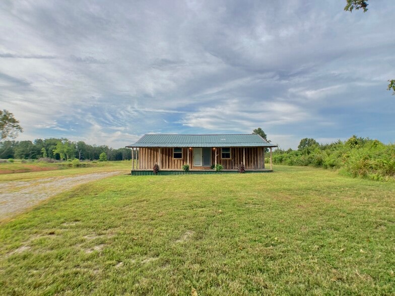 Building Photo - 4700 Norman Dr