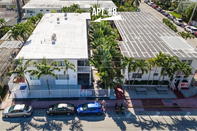 Building Photo - 8430 Harding Ave