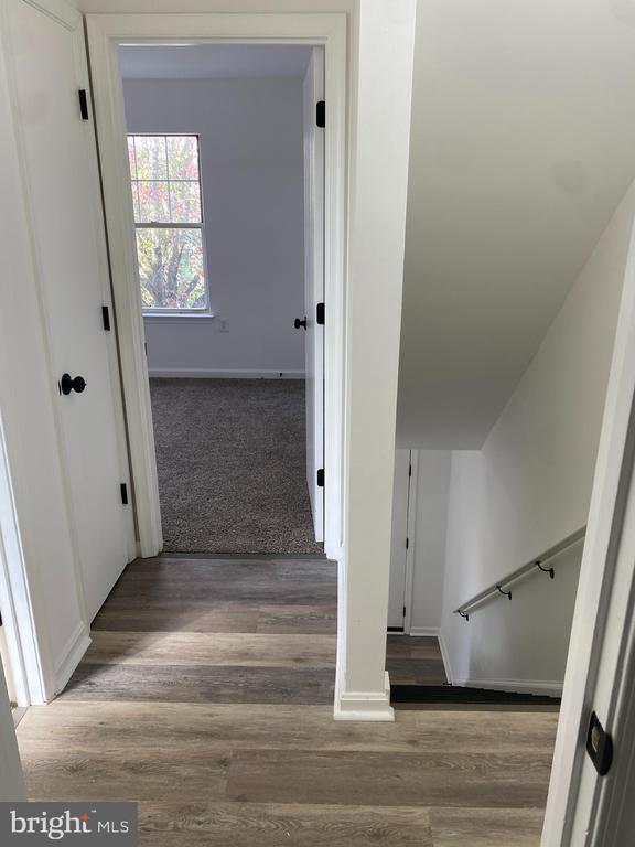 Building Photo - 204 Banbury Terrace