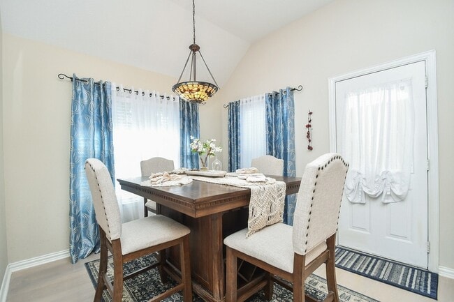 Building Photo - 7835 Stone Oak Ct
