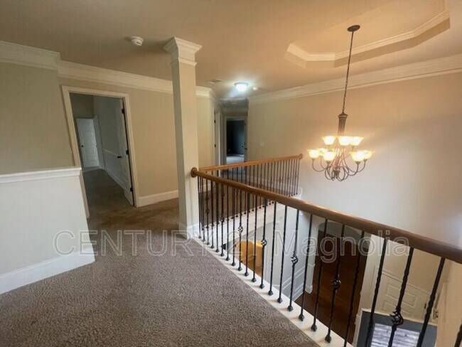 Building Photo - 2457 Sunflower Dr