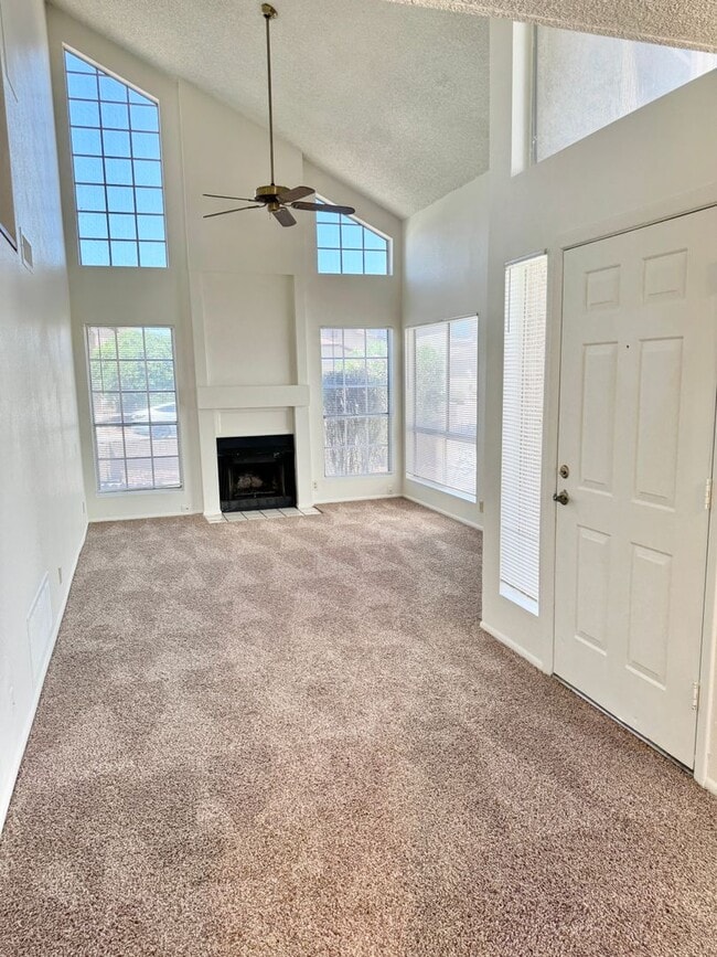 Building Photo - Two Story 3 Bedroom/2.5 Bath Home. Clean & Ready for Immediate Move-in!