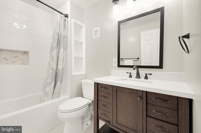 Building Photo - 10913 Bucknell Dr