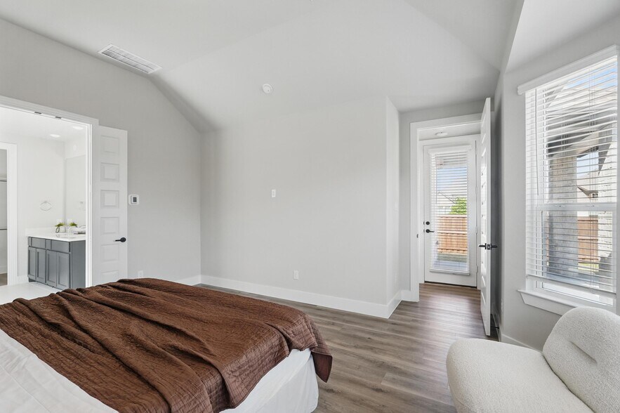 Building Photo - 3003 Wind Knot Way
