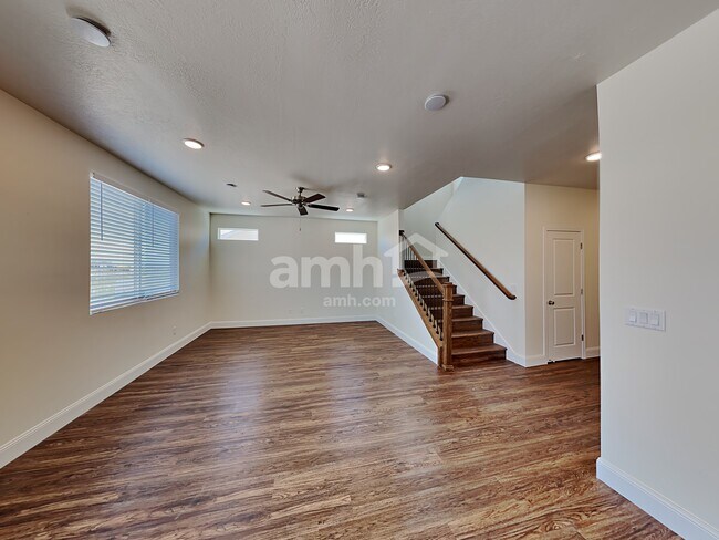 Building Photo - 3341 S 2580 W