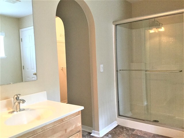 Building Photo - 1959 Alambra Cir