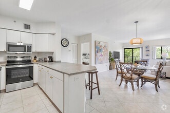 Building Photo - 2105 Lavers Cir