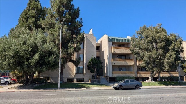 Building Photo - 12141 Centralia St