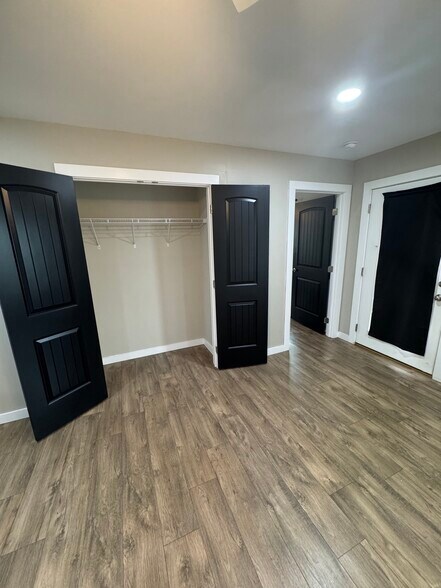 Building Photo - 3811 McBroom Chapel Rd