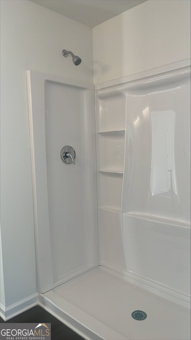 Building Photo - 15 Sandstone Dr