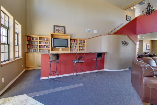 Building Photo - 2373 Quarter Horse Trl