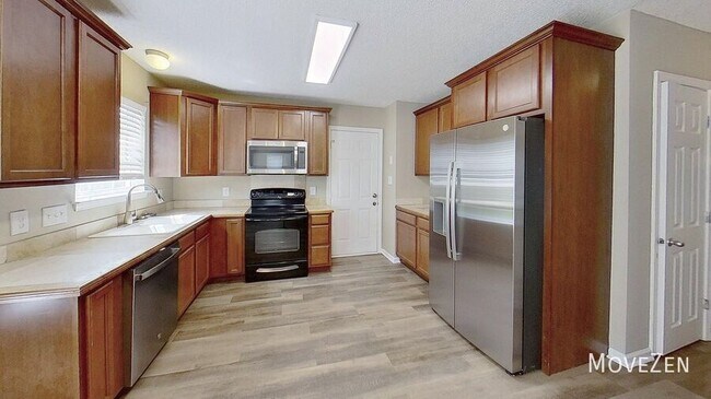 Building Photo - 13531 Willow Falls Rd
