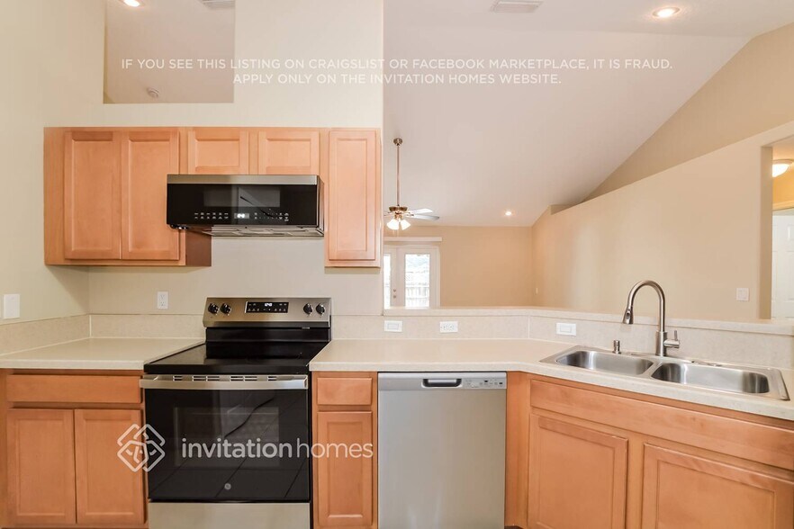 Building Photo - 6553 Emil Ave