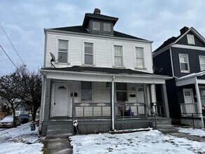 Building Photo - 1716 S 6th St