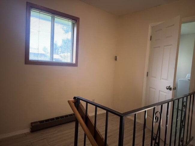 Building Photo - Vintage Ranch on Spacious Lot