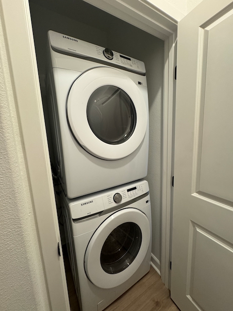 Building Photo - 283 Hadley Wy