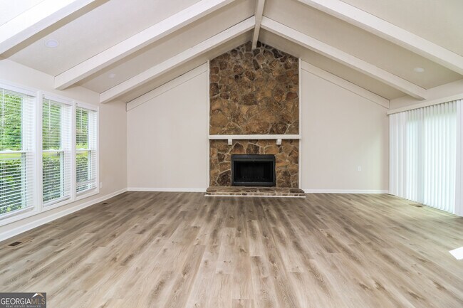 Building Photo - 517 Benson Hurst Dr SW
