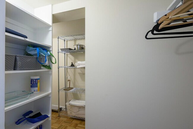 Building Photo - 1753 Q St NW