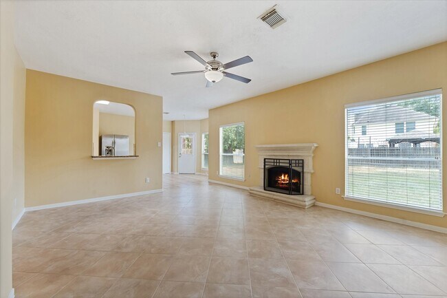 Building Photo - 23806 Spring Way Dr