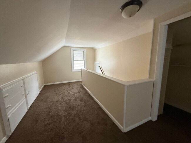 Building Photo - CALL TODAY TO RENT YOUR HOME SWEET HOME !!!