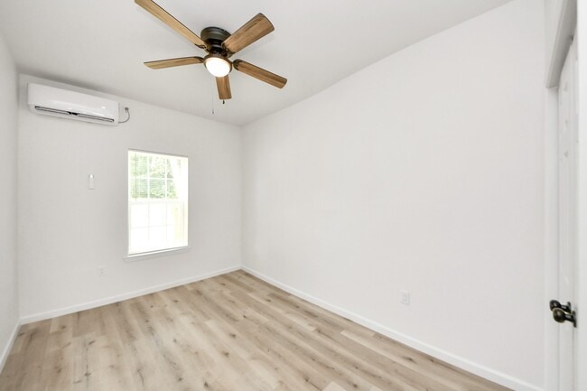 Building Photo - 7305 Sherman St