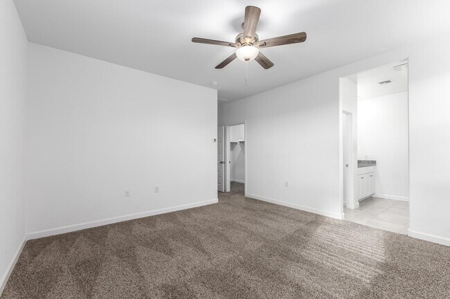 Building Photo - 3241 W Shanley Ave