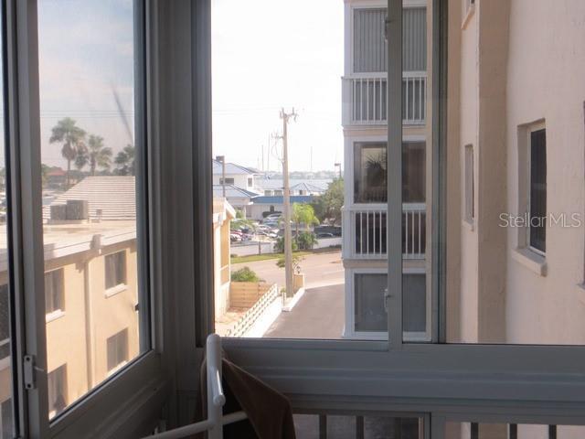 Building Photo - 1255 Tarpon Center Dr