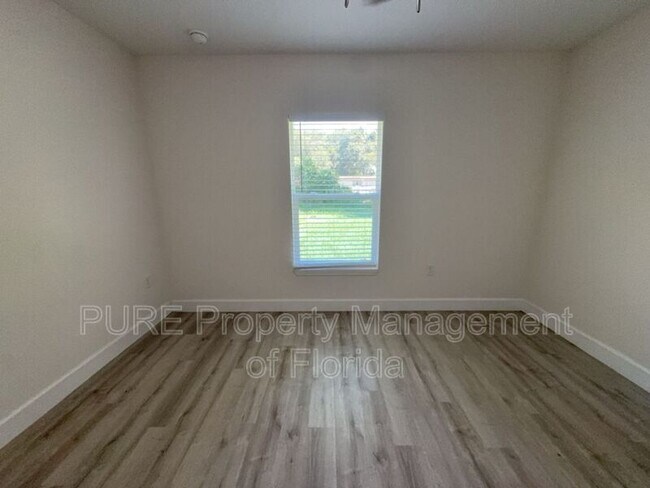 Building Photo - 11165 NW 7th St