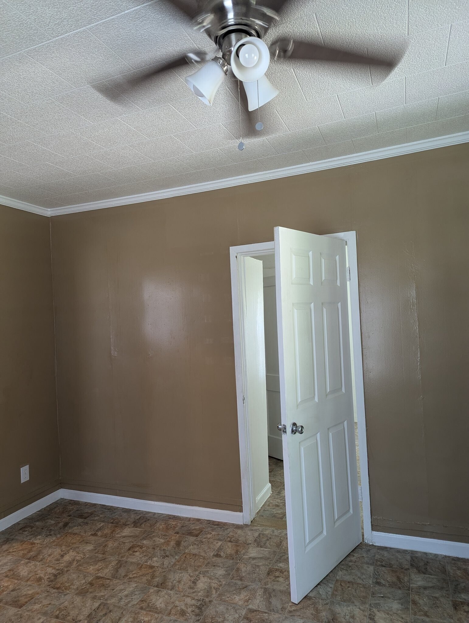 Building Photo - 117 Abernathy Ave
