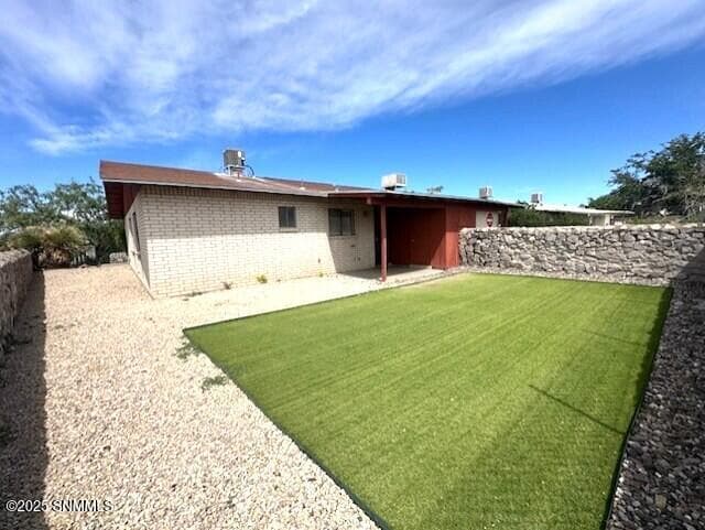Building Photo - 2344 Saturn Cir