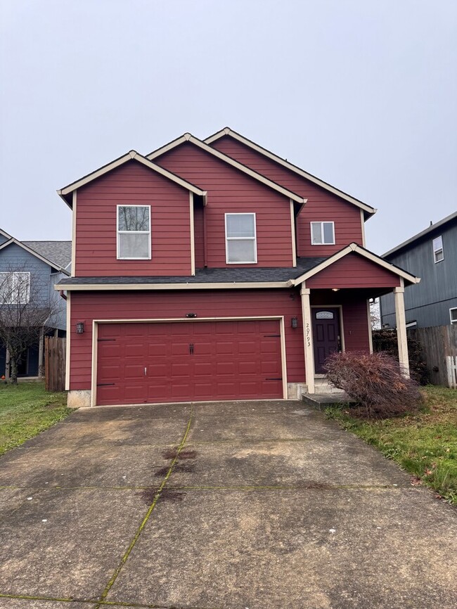 Building Photo - Beautiful Home with Hardwood Floors, Open ...